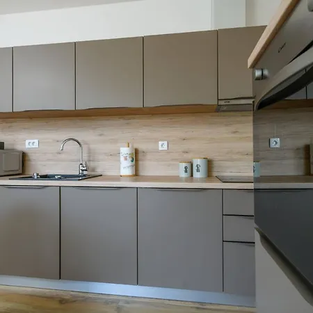 Dora Apartament