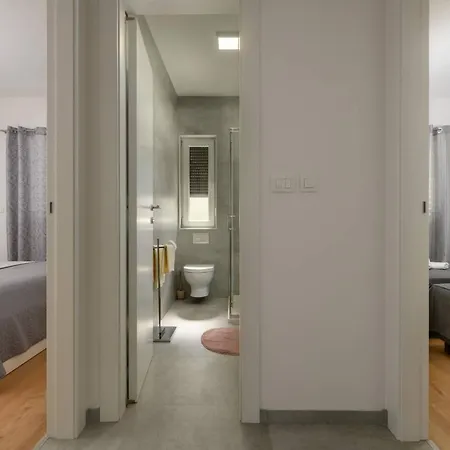 Dora Appartement *