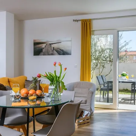 Appartement Dora *