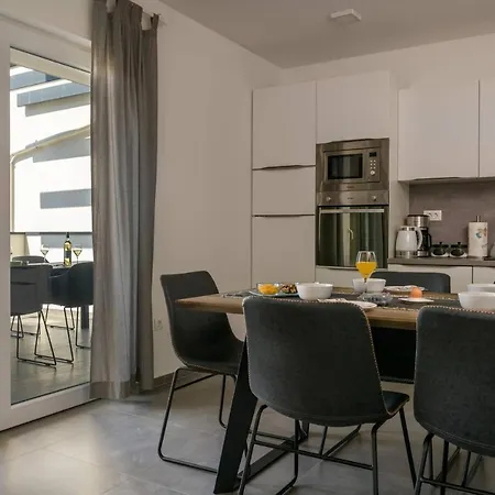 Dora Appartement Pula
